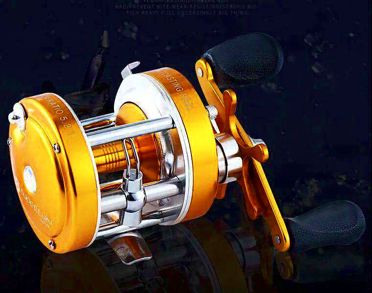 CL40 All-Metal Baitcasting Reel, Centrifugal Brake, Gold – product photo
