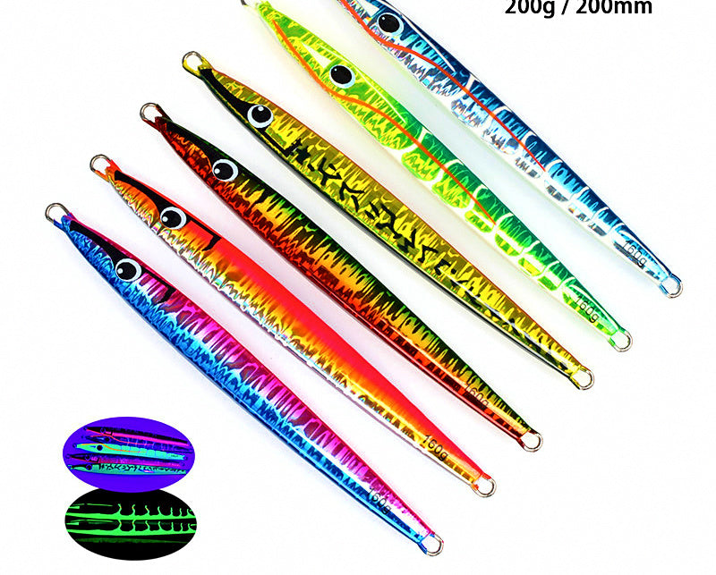 Metal Jig with Feather Tail, 160-200 g (5.6-7.1 oz) – product photo