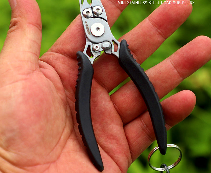 Mini Fishing Pliers, Stainless Steel with Split Ring Opener – product photo