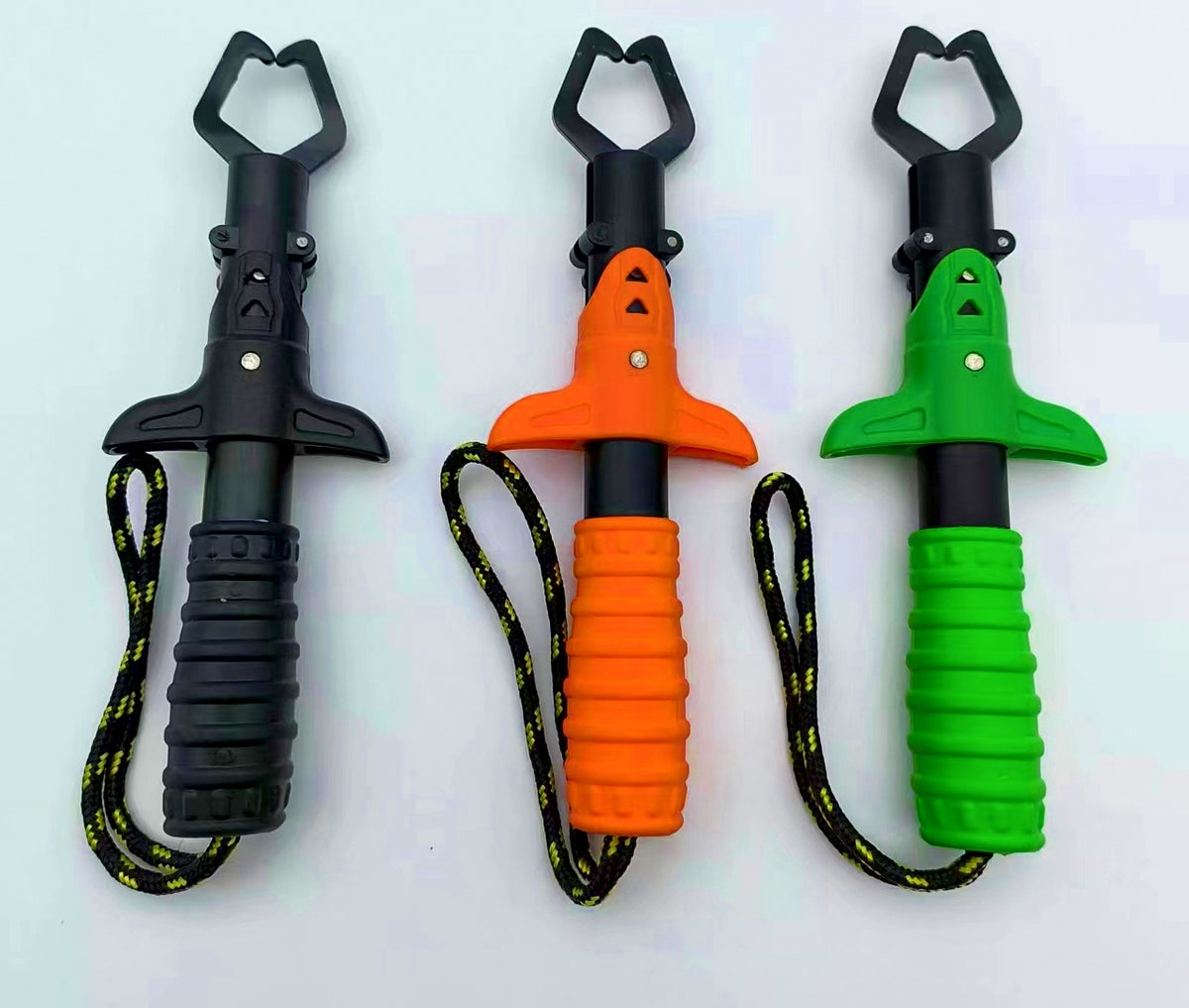 Fish Gripper Lip Grip Tool, Plastic Fish Controller – product photo