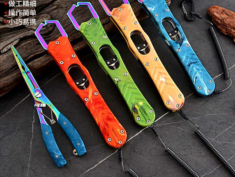 Stainless Fishing Pliers & Fish Gripper, 21 cm (8.3 in) – product photo