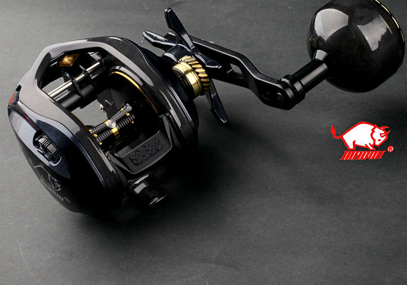 Round Baitcasting Slow Pitch Jigging Reel, 6.5:1 Gear Ratio – product photo