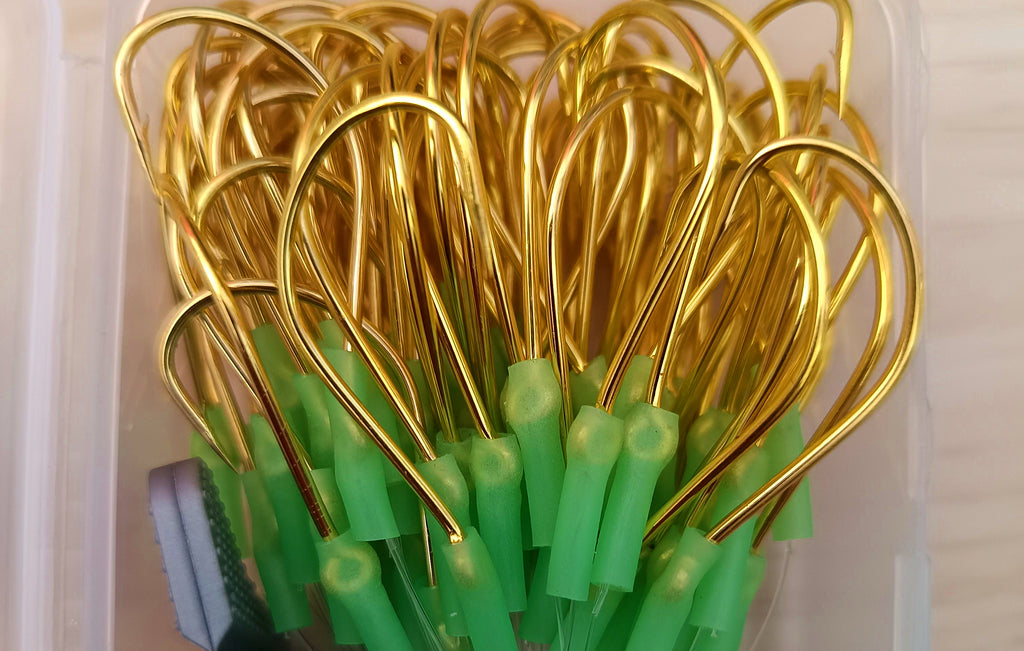 Glow Gold Snelled Hooks, 100 pcs, 1.2 m (47 in) Snell – product photo