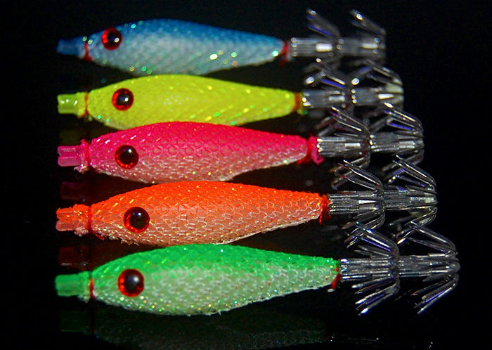 Glow Cloth-Wrapped Squid Jig, Pink, 4 g (0.14 oz) – product photo