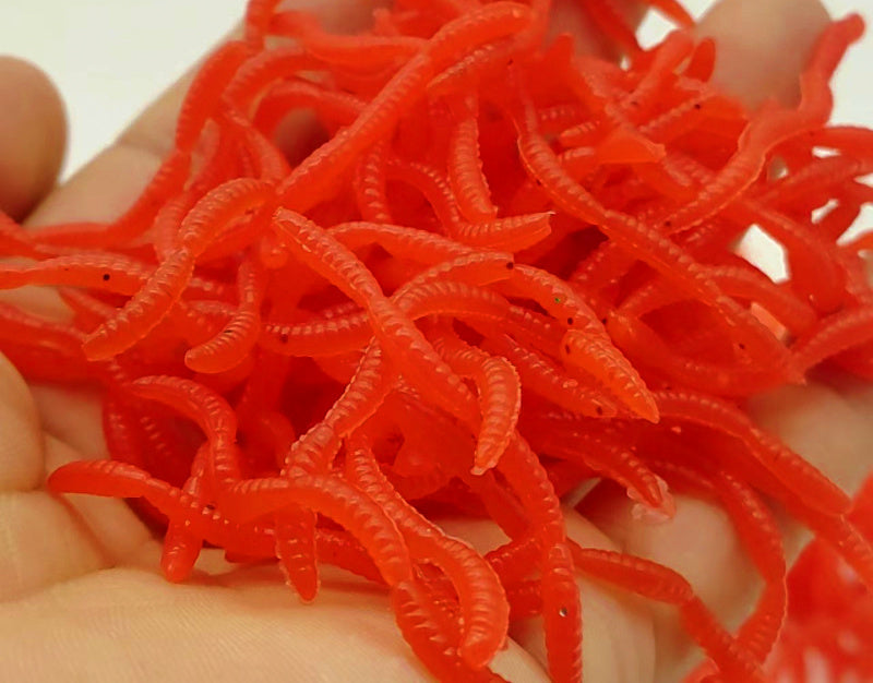 Red Worm Soft Bait, 3.5 cm (1.4 in), 0.2 g, Segmented – product photo