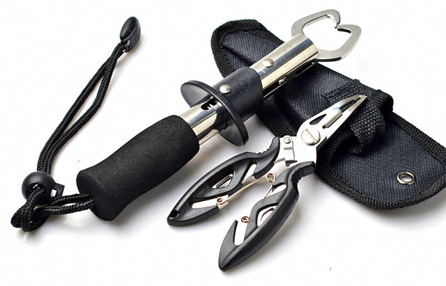 Stainless Steel Fish Gripper & Small Pliers Set with Sheath – product photo