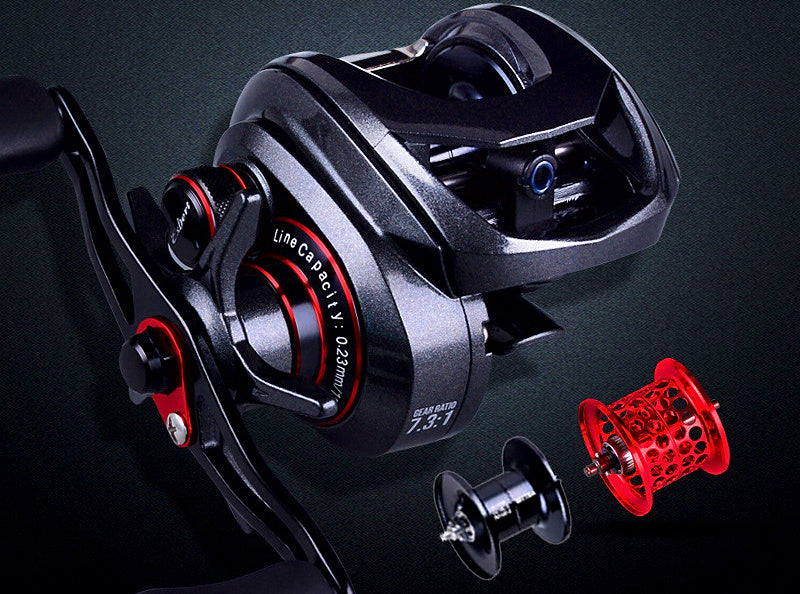 Round Baitcasting Reel, 11 Bearings, Left/Right Hand – product photo