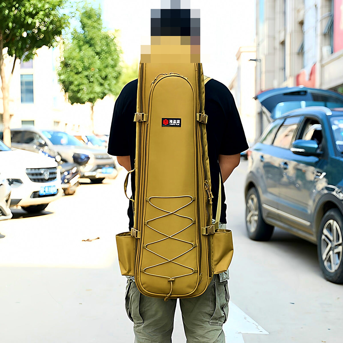 Fishing Rod Backpack with Wet/Dry Compartment, 100–130 cm (39–51 in) – product photo