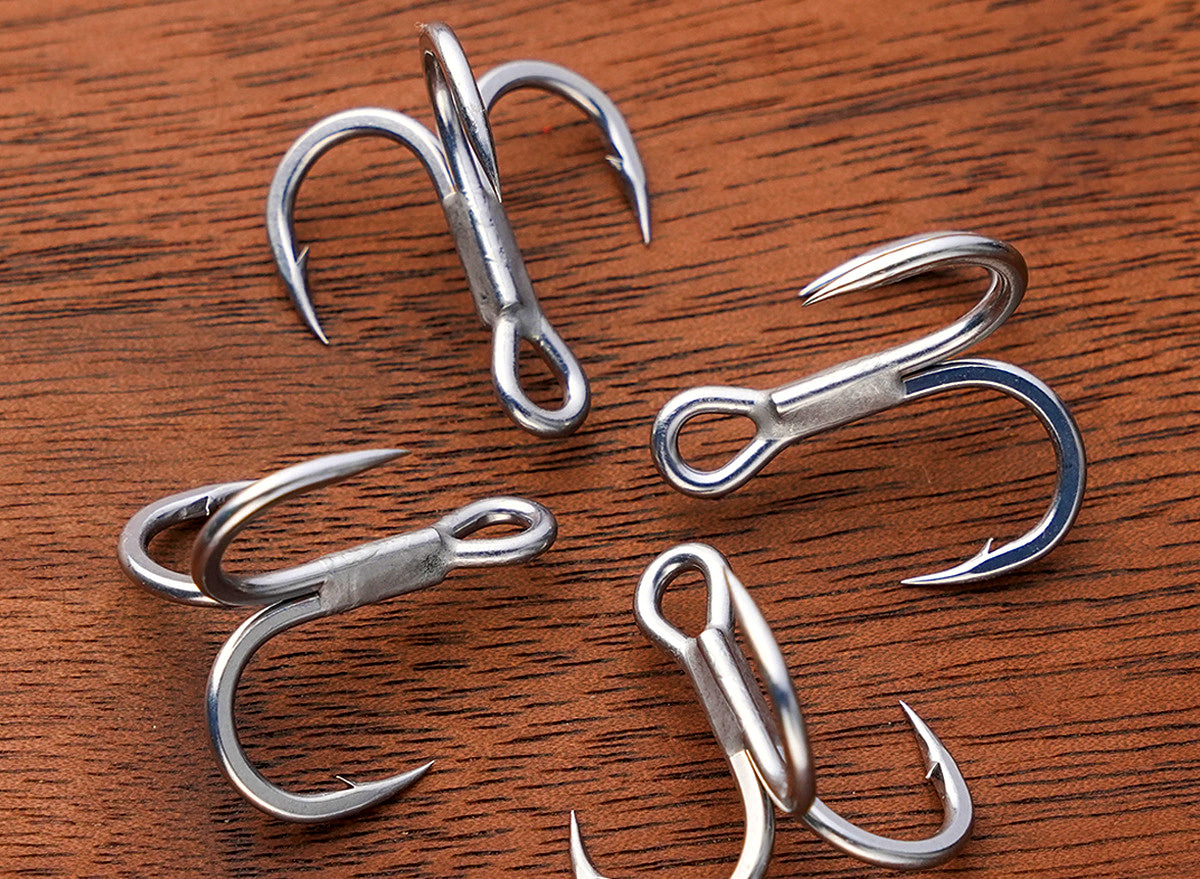 5X Strong Treble Hooks, Barbed, 5-Pack, Size 8 to 2/0 – product photo