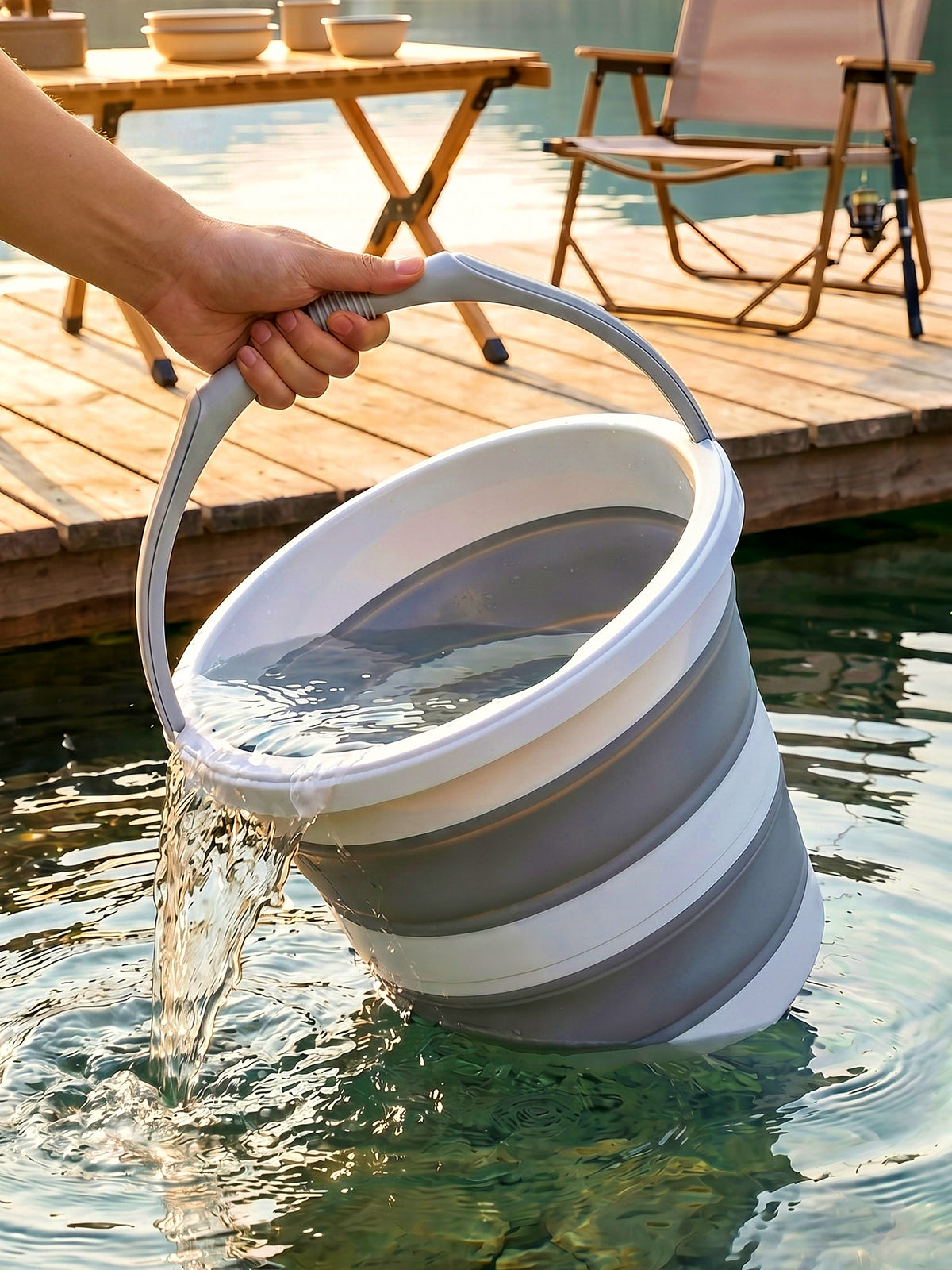 Foldable Bucket, 8.8 L or 13.5 L Collapsible Deck Bucket – product photo