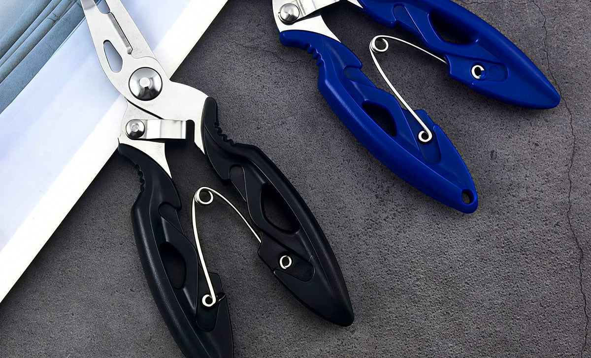 Stainless Steel Fishing Pliers, Bent Nose, 12 cm (4.7 in) – product photo