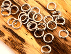Flattened Double Split Rings, Stainless Steel, Sizes 00–8 – product photo