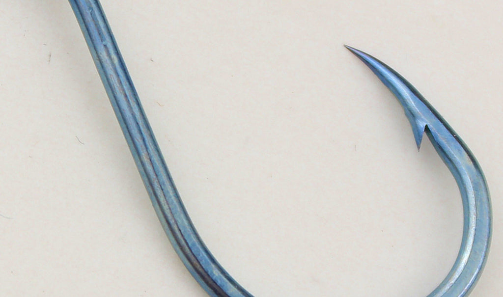 Blue Offset Barbed Eyed Hooks, Bulk Pack, Sizes 1–16 – product photo
