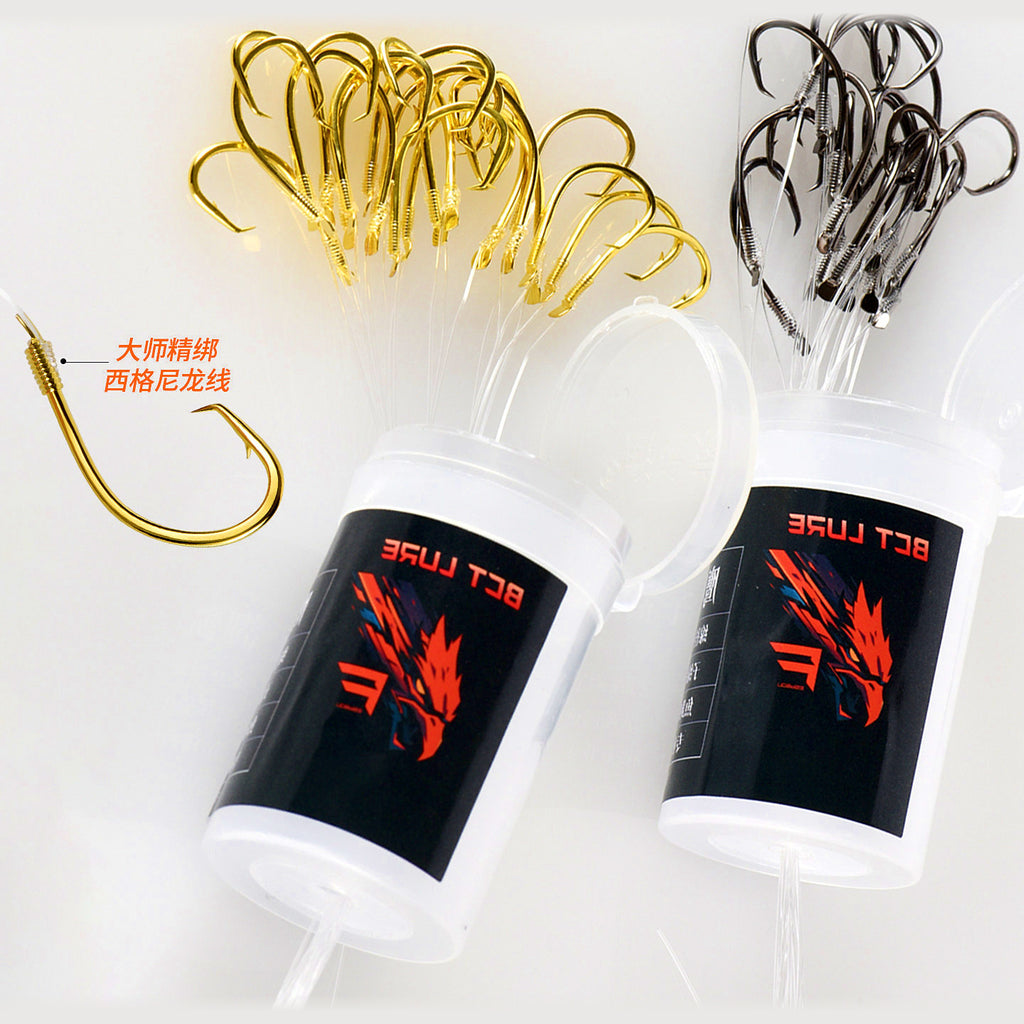 Pre-Tied Snelled Eagle Beak Hooks, Gold/Black, #8–18