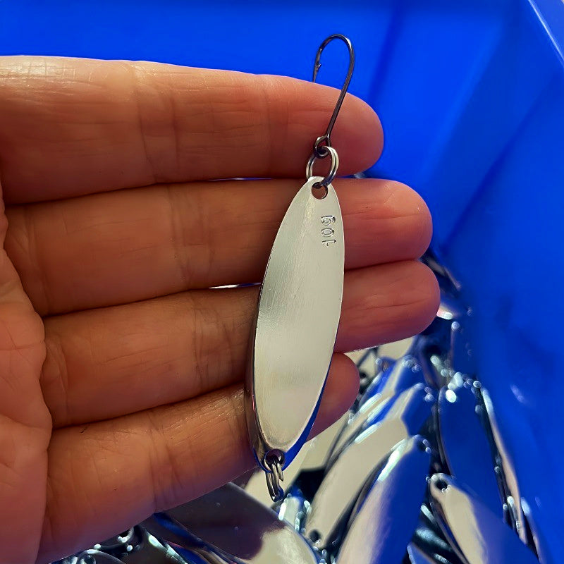 Slanted Cut Casting Spoon, 1.5–14 g (0.05–0.5 oz) – product photo