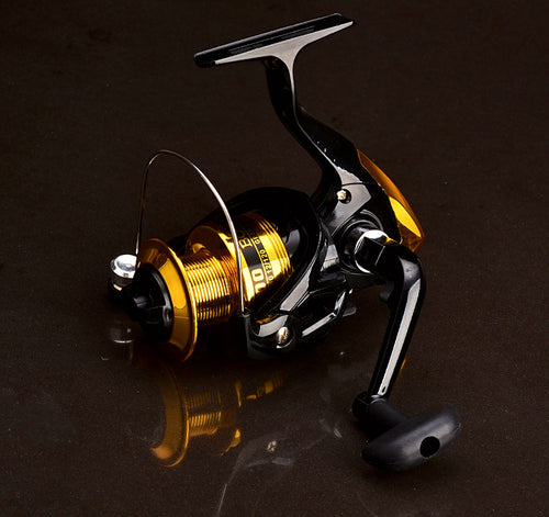 CX Series Spinning Reel, Black/Gold, Sizes 2000–7000 – product photo