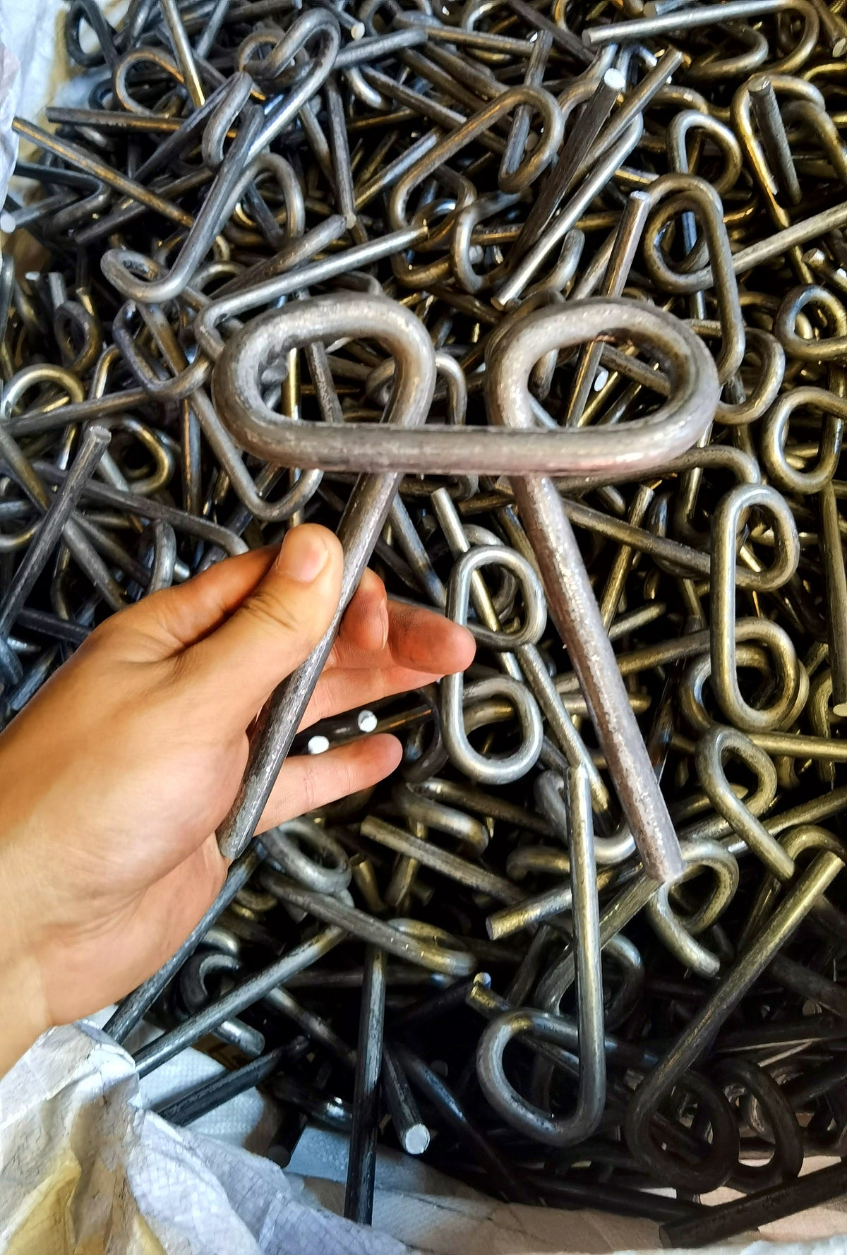 Custom Bent Round Steel Hook, V/D/Square Ring Link Hook – product photo