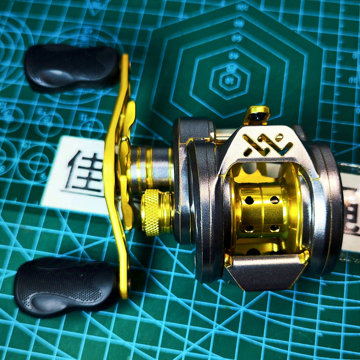 Baitcasting Reel Wrap Film, Pre-Cut Protective Sticker Set – product photo