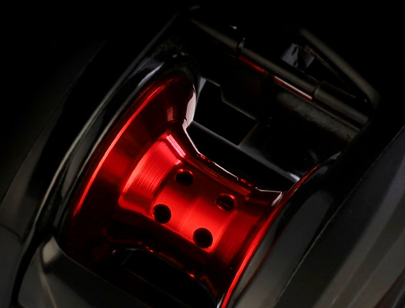 B3 Low-Profile Baitcasting Reel, Left or Right Hand – product photo