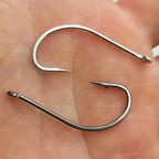 Maruseigo Tube Hooks, Barbed, Sizes #2–#40 – product photo