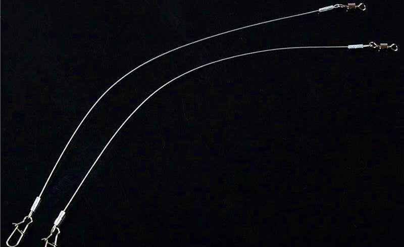 Steel Wire Leader with Snap, 17 cm or 24 cm (6.7 / 9.4 in) – product photo