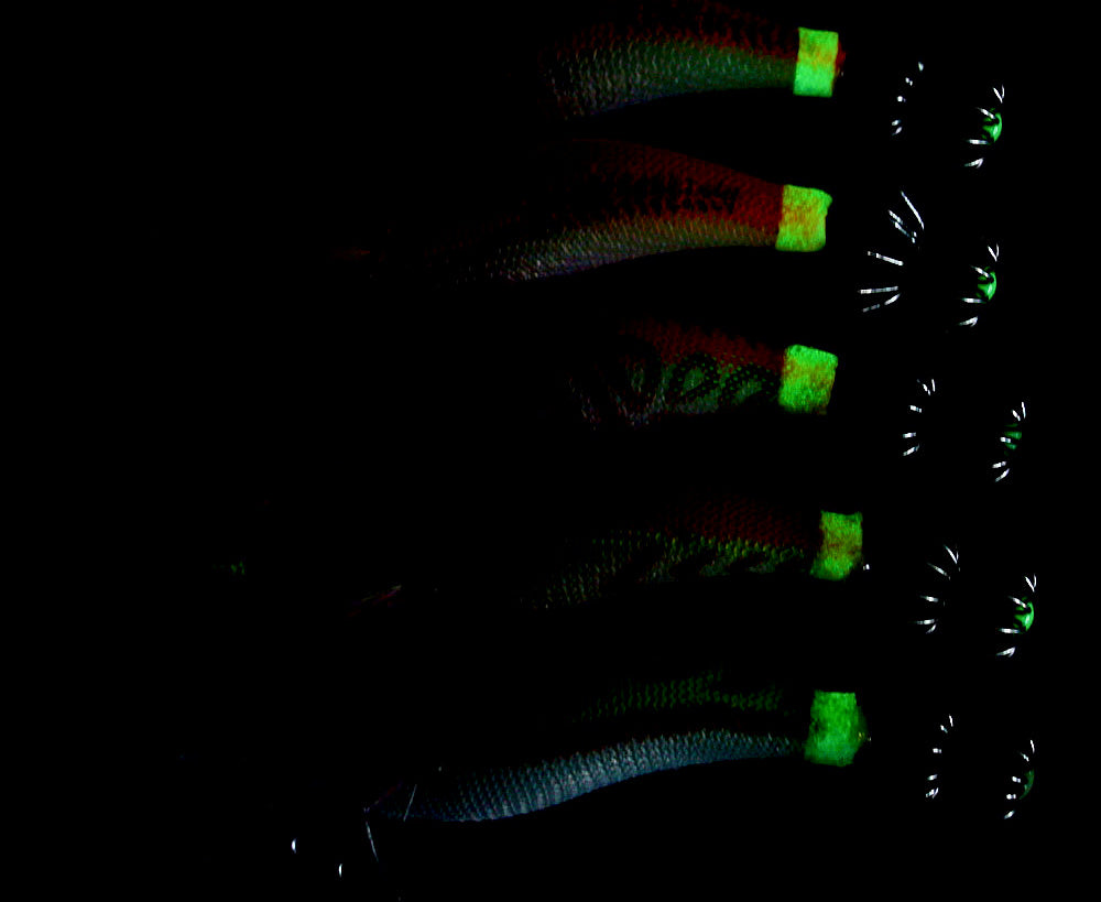 Glow Wood Shrimp Squid Jig, 8 cm 7.4 g (0.26 oz) – product photo