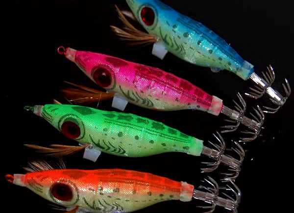 Glow Wood Shrimp Squid Jig, 9 cm / 8 g (3.5 in / 0.3 oz) – product photo