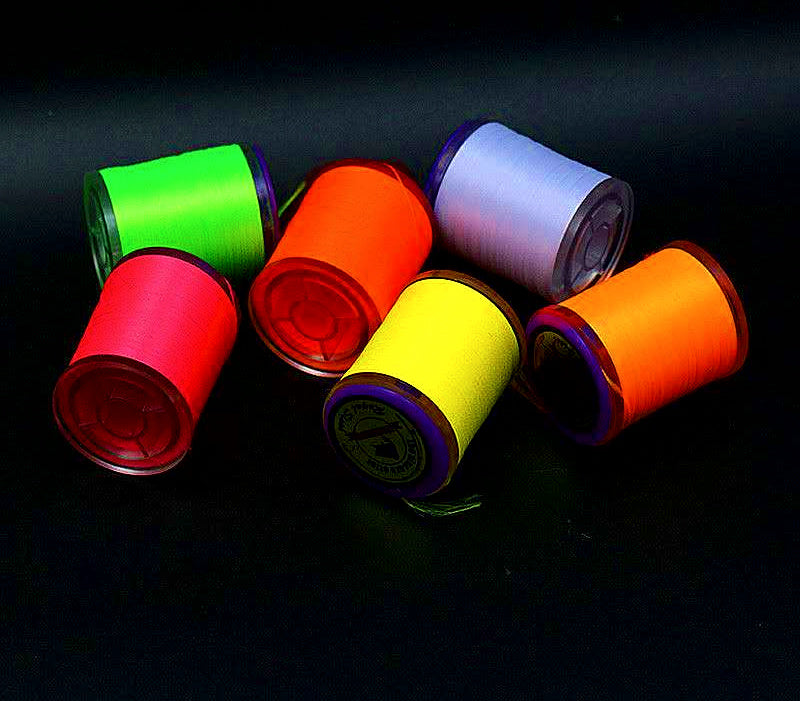 Fluorescent Hook Tying Thread, 1 mm, Glow & Metallic Colors – product photo