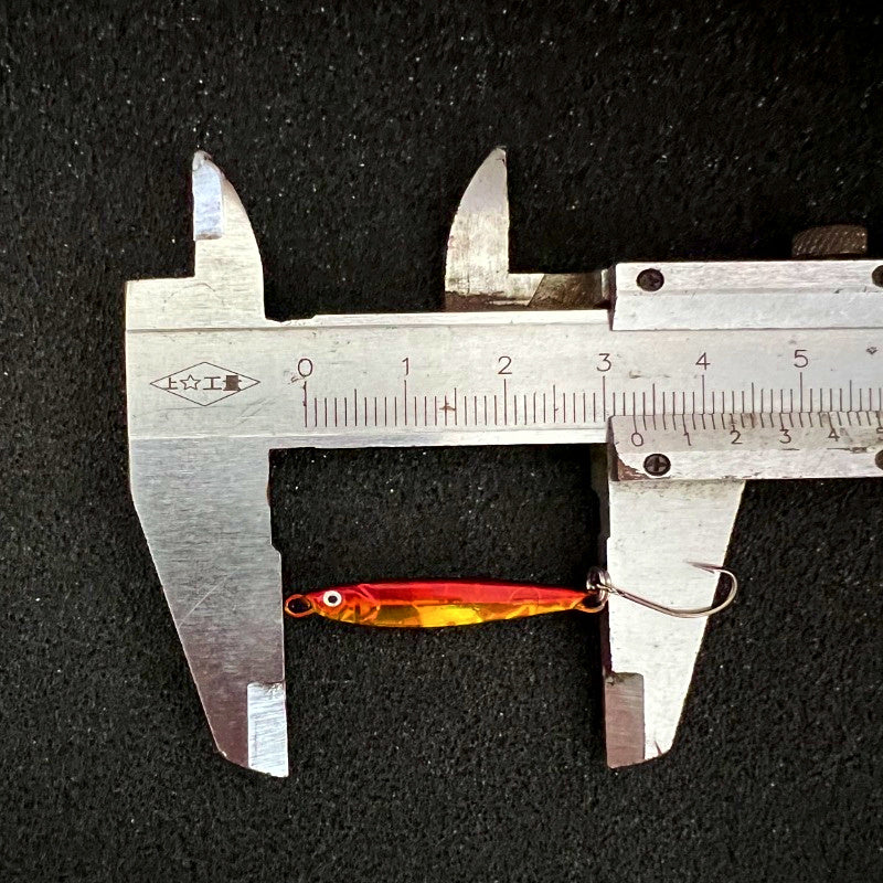 Mini Metal Jig with Single Hook, 1.5–3.5 g (0.05–0.12 oz) – product photo