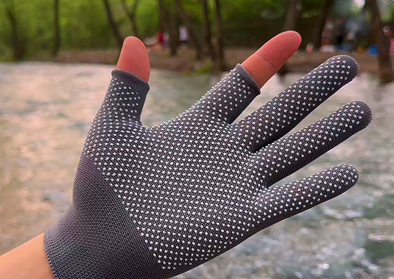 Fingerless Fishing Gloves, Anti-Slip, Thin, One Size – product photo