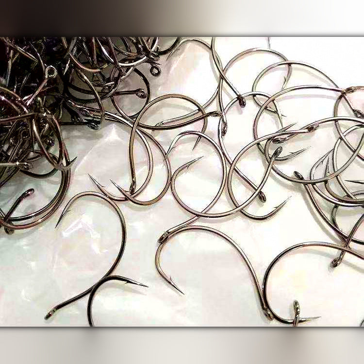 Barbed Wacky Hooks for Soft Plastic Worms, Sizes 2 to 2/0
