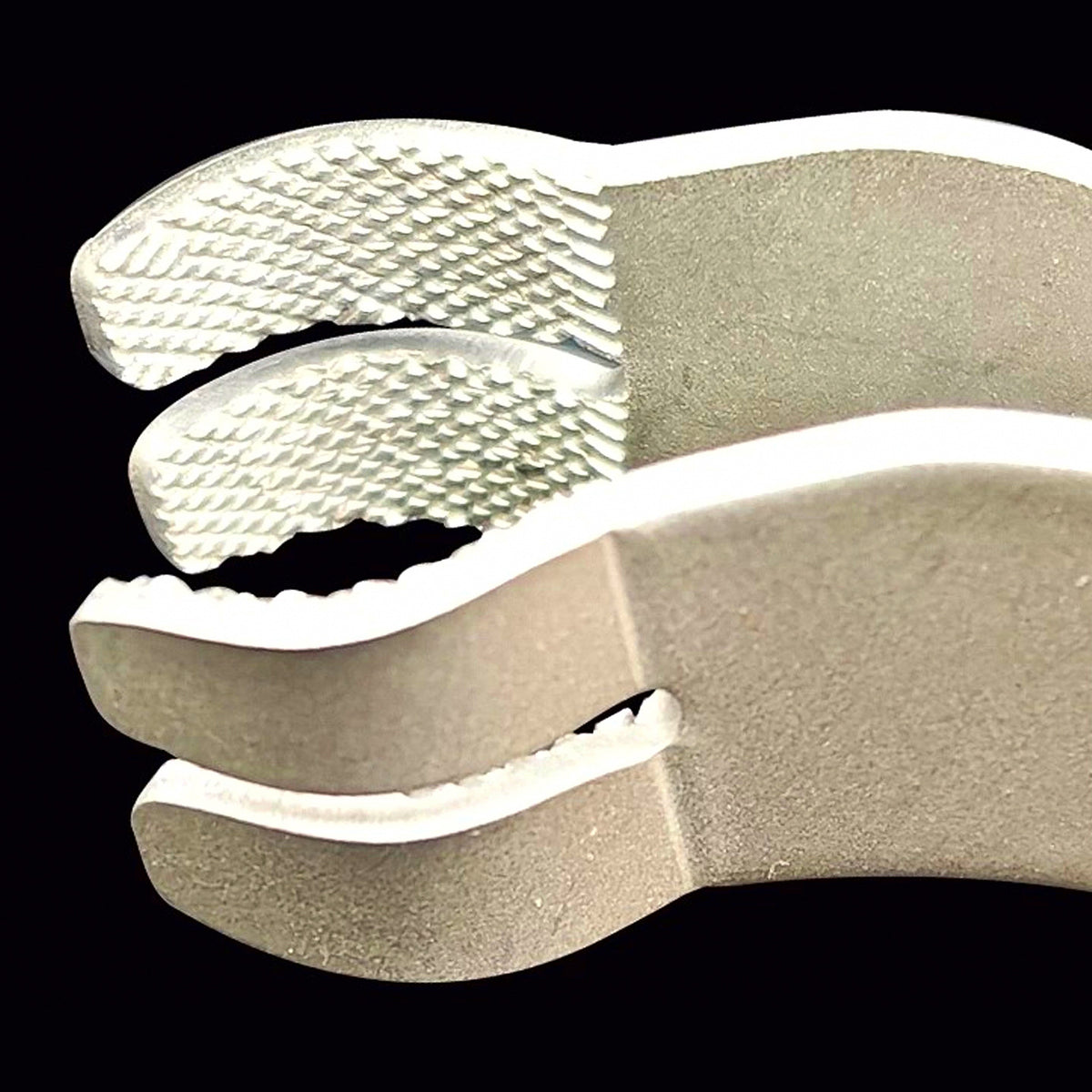 Stainless Steel Bait Clamp for Worms and Loach