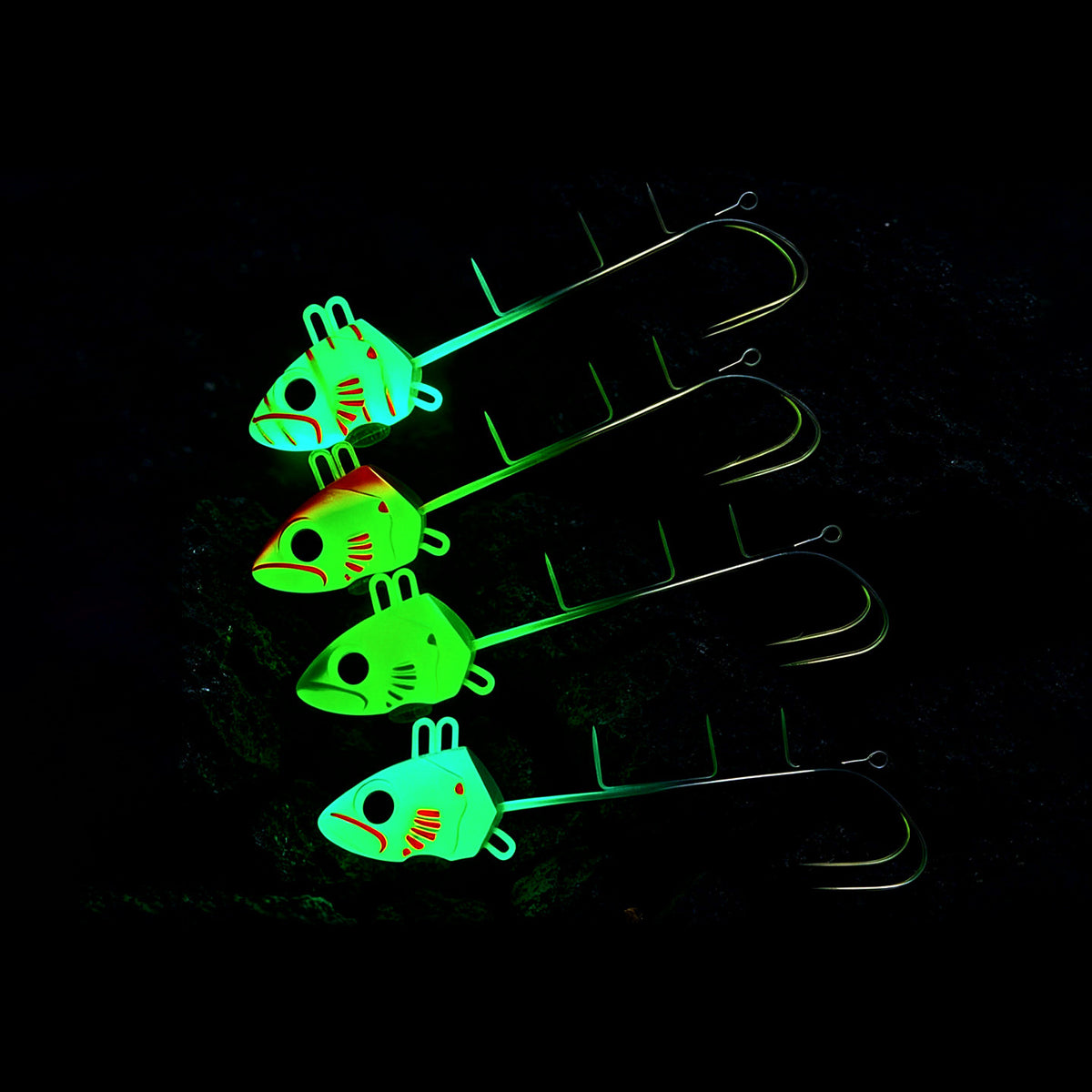 Glow Cutlassfish Jig, Triple Hook, 50–200 g (1.8–7 oz)