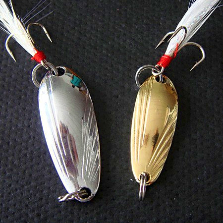 Gold Spoon Lure with Feathered Treble Hook, 5-12 g