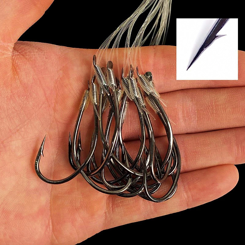 Maruseigo-Style Snelled Hooks in Tub, Sizes 9–26 – product photo