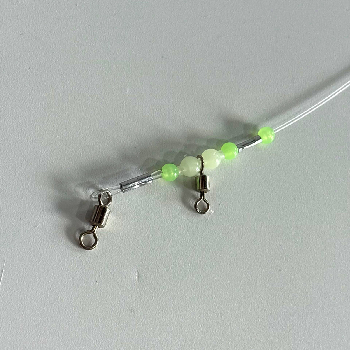Nylon Bottom Fishing Rig, 1-2 Sinker Clips, 1-3 Hooks