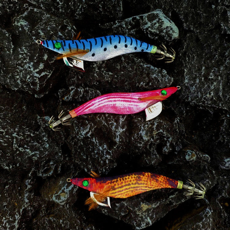 Glow Rattle Wooden Shrimp Squid Jig, Sizes 2.5, 3.0, 3.5 – product photo