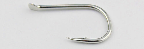 Iseni Barbed Long Shank Hooks, Bright Tin, 50 pcs – product photo