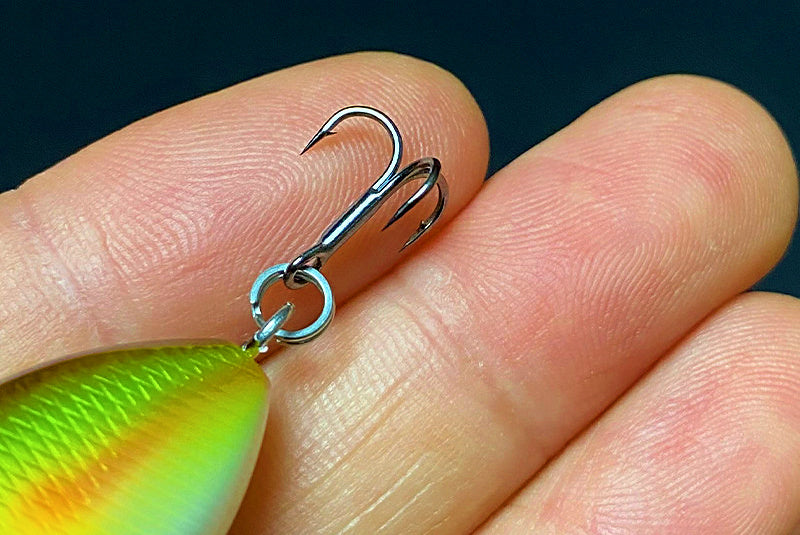 Floating Minnow Lure with Rattle, 3.7 g (0.13 oz) – product photo