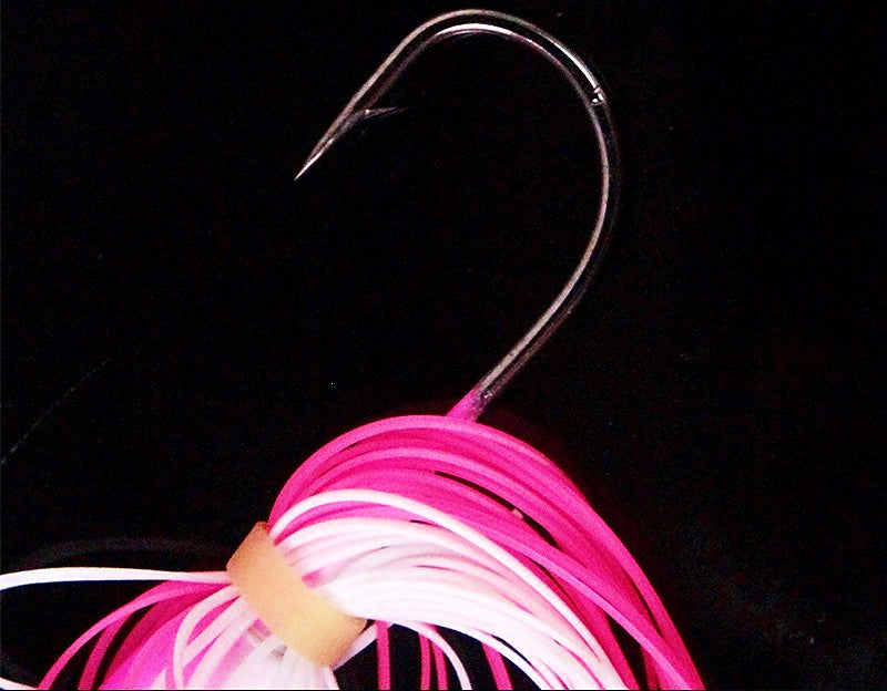 Bucktail Style Jig with Spinner Blade, 14.2 & 17 g (0.5 & 0.6 oz) – product photo
