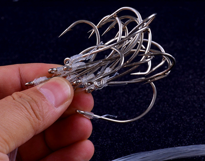 Pre-Tied Snelled Single Hooks, Barbed, Bulk Tub, Sizes 8–28 – product photo