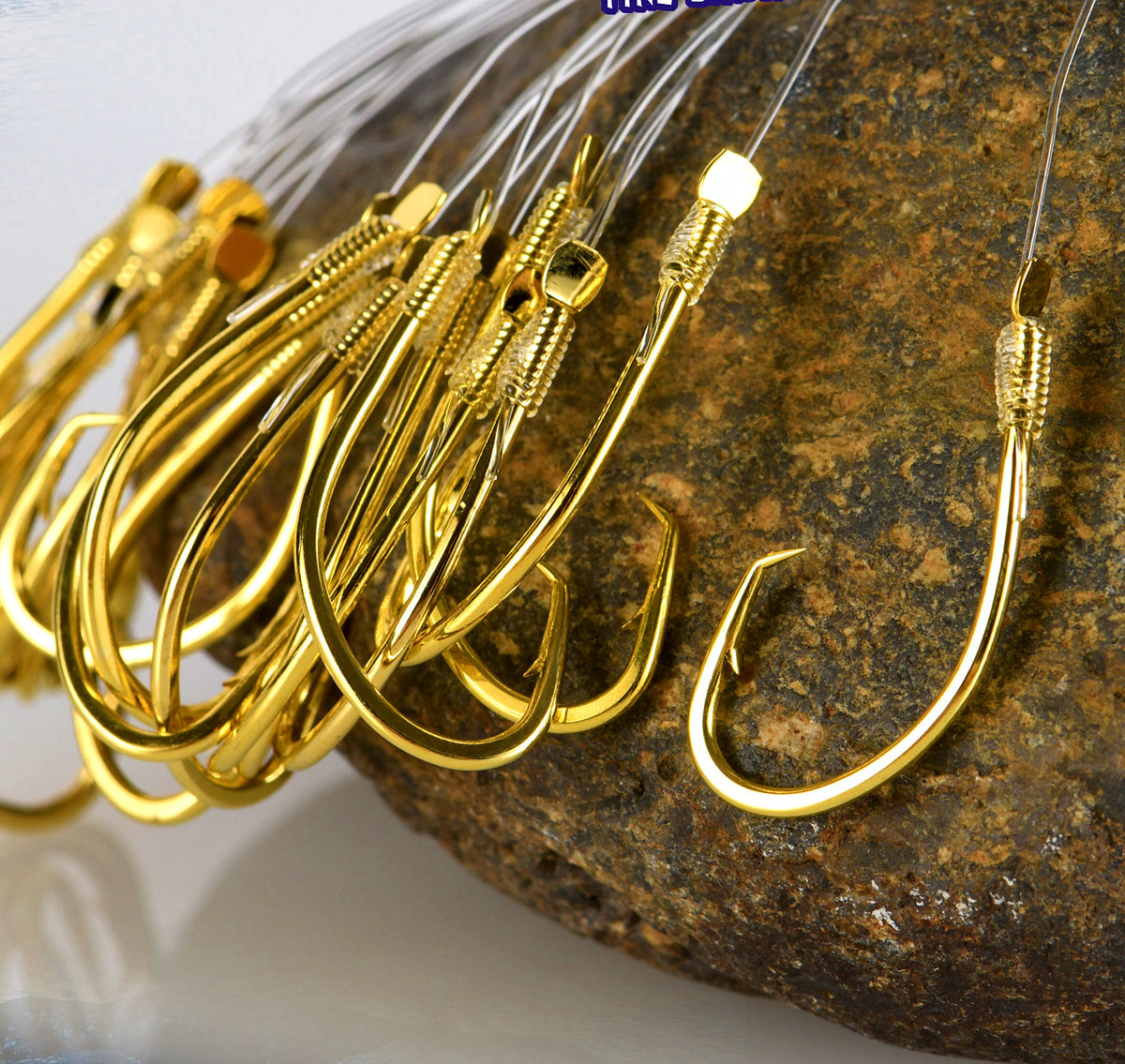 Eagle Beak Hooks, Snelled or Bare, Sizes 8–24 – product photo