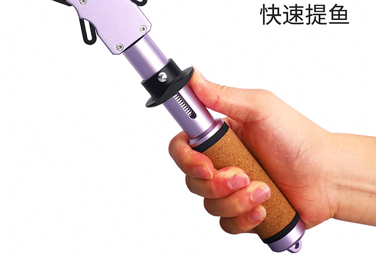 Long Handle Fish Gripper, Optional Scale, 28–61 cm (11–24 in) – product photo