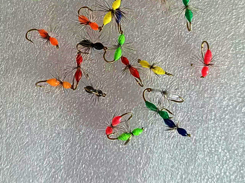 Hackle Ant Fly Hooks, Sizes 8–20, 5/10/20 Packs – product photo