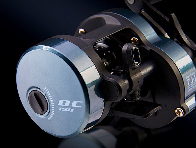 DC150 Baitcasting Reel, Electronic Brake, Left or Right Hand – product photo