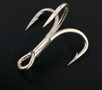 4X Reinforced Treble Hooks for Jigs, Barbed, Sizes #8 to 4/0 – product photo