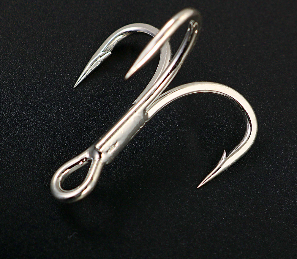 4X Reinforced Treble Hooks for Jigs, Barbed, Sizes #8 to 4/0 – product photo