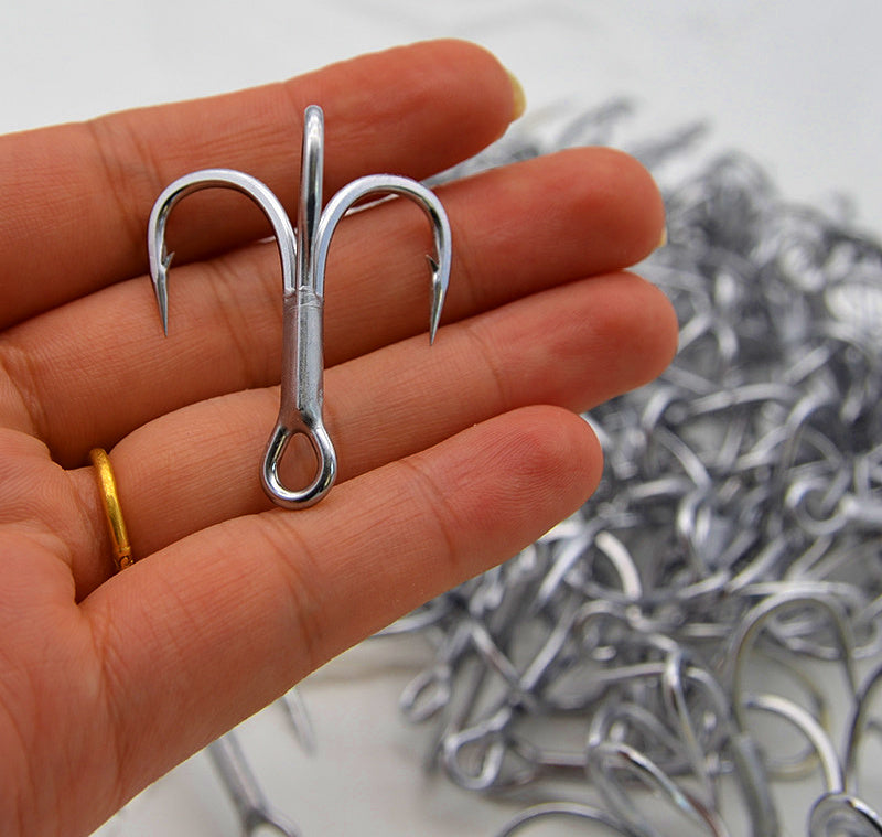 4X Strong Treble Hooks, Rust-Resistant Coating, Sizes 8–5/0 – product photo