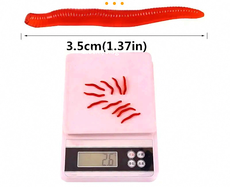 Red Worm Soft Bait, 3.6 cm (1.4 in), 500 g Bulk Bag – product photo