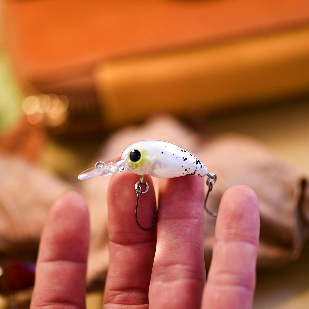 Micro Minnow Lure, 2.8 cm (1.1 in), 2.6 g (0.09 oz) – product photo